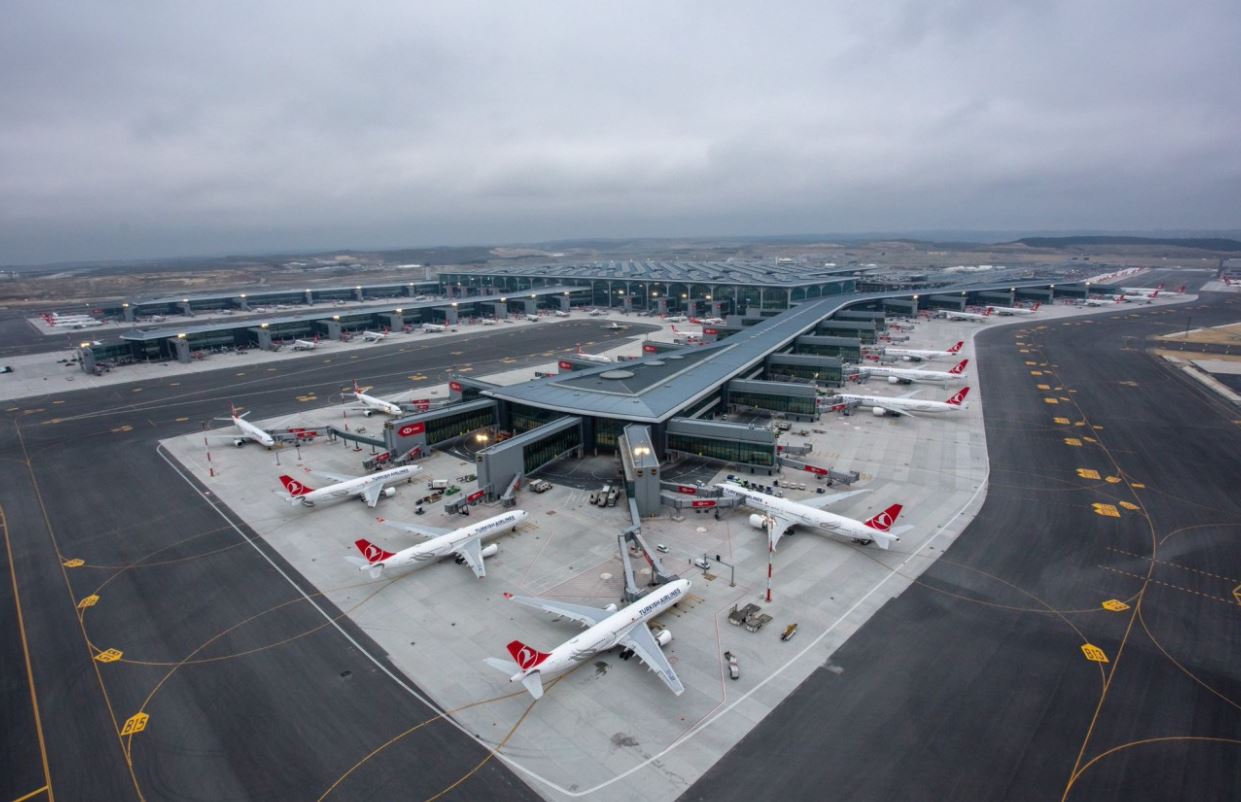 Türkiye'de yerli hava yollarının taşıdığı yolcu sayısı 2000'den bu yana 8 kat arttı