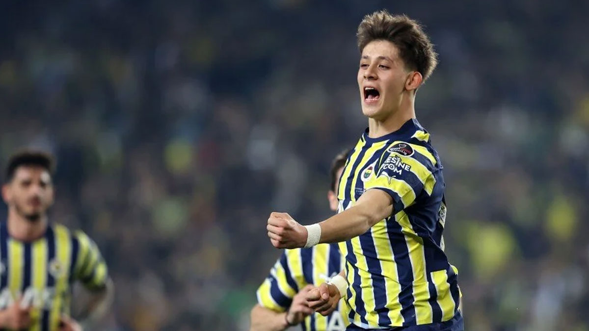 Fenerbahçe'nin genç yıldızı Arda Güler hakkında flaş gelişme