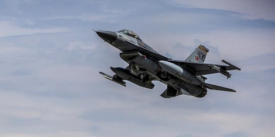 Irak'ın kuzeyine hava harekatı