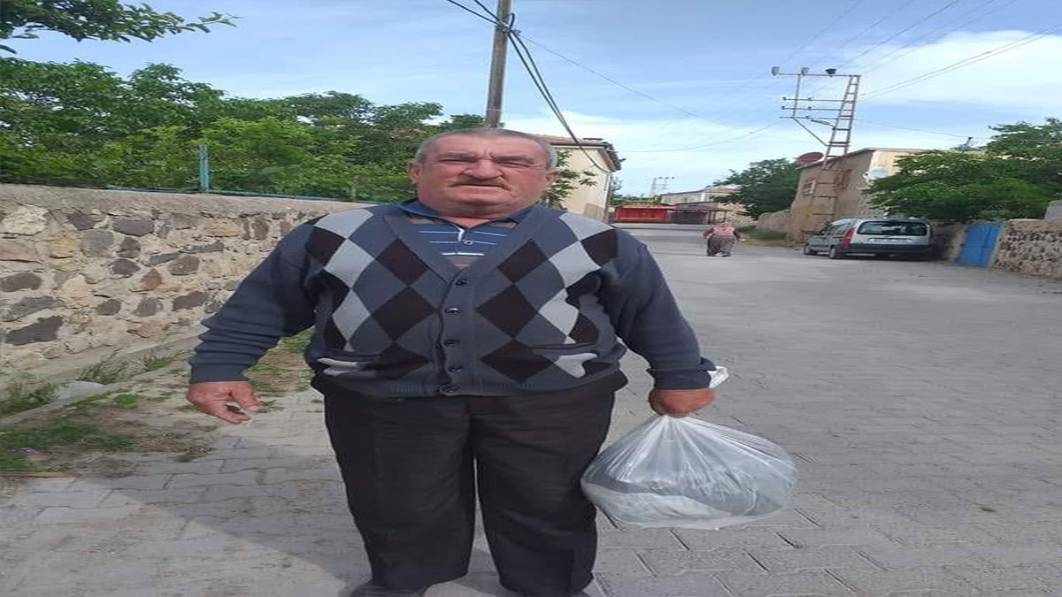 Oyunu kullandıktan sonra kalp krizi geçirdi