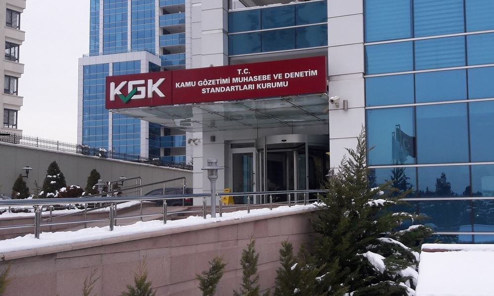 Kamu Gözetimi, Muhasebe ve Denetim Standartları Kurumu, 4 sürekli işçi alacak