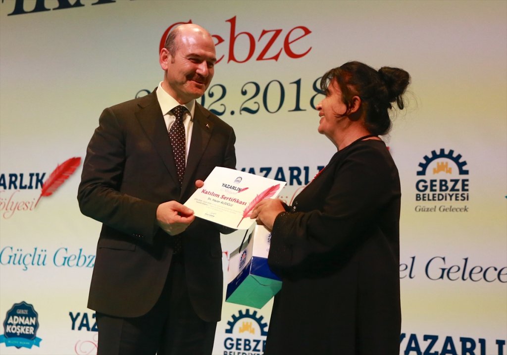 Soylu: "Millete ayar veren yazarlar vardı"