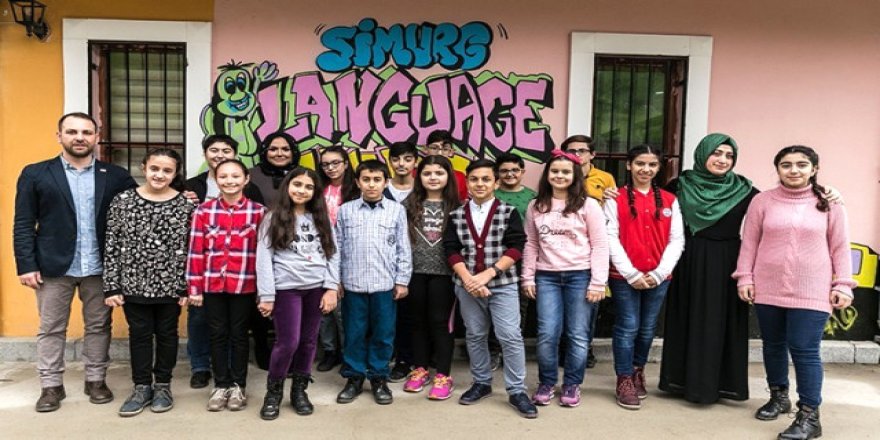 Eyüpsultanlı çocuklar İngilizce öğreniyorlar