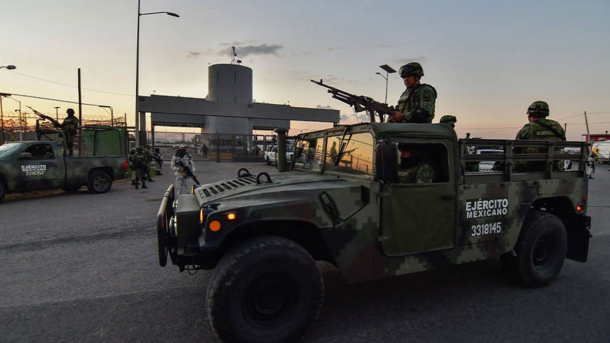 Meksika'da uyuşturucu karteli ile güvenlik güçleri arasında çatışma: 10 ölü