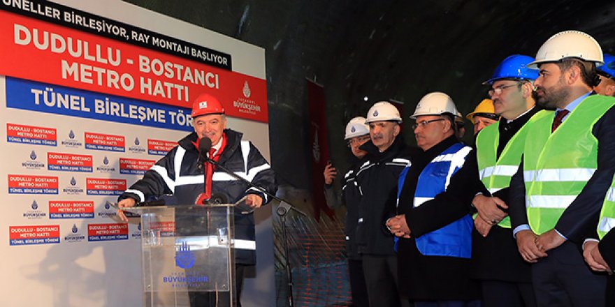 ‘Raylı sistem hedefine hızla yürüyoruz’