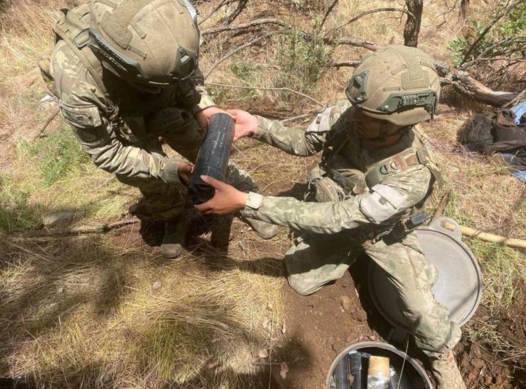 Pençe-Kilit Operasyonu bölgesinde terör örgütüne ait mühimmat ele geçirildi