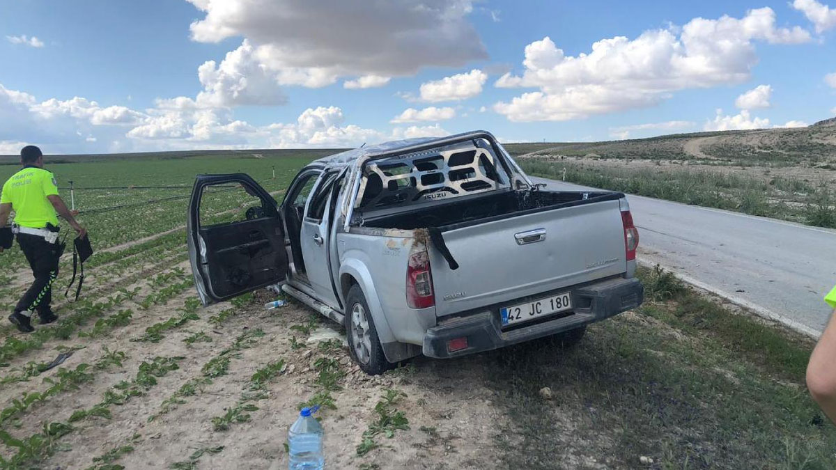 Konya'da kamyonet takla attı: 5 yaralı