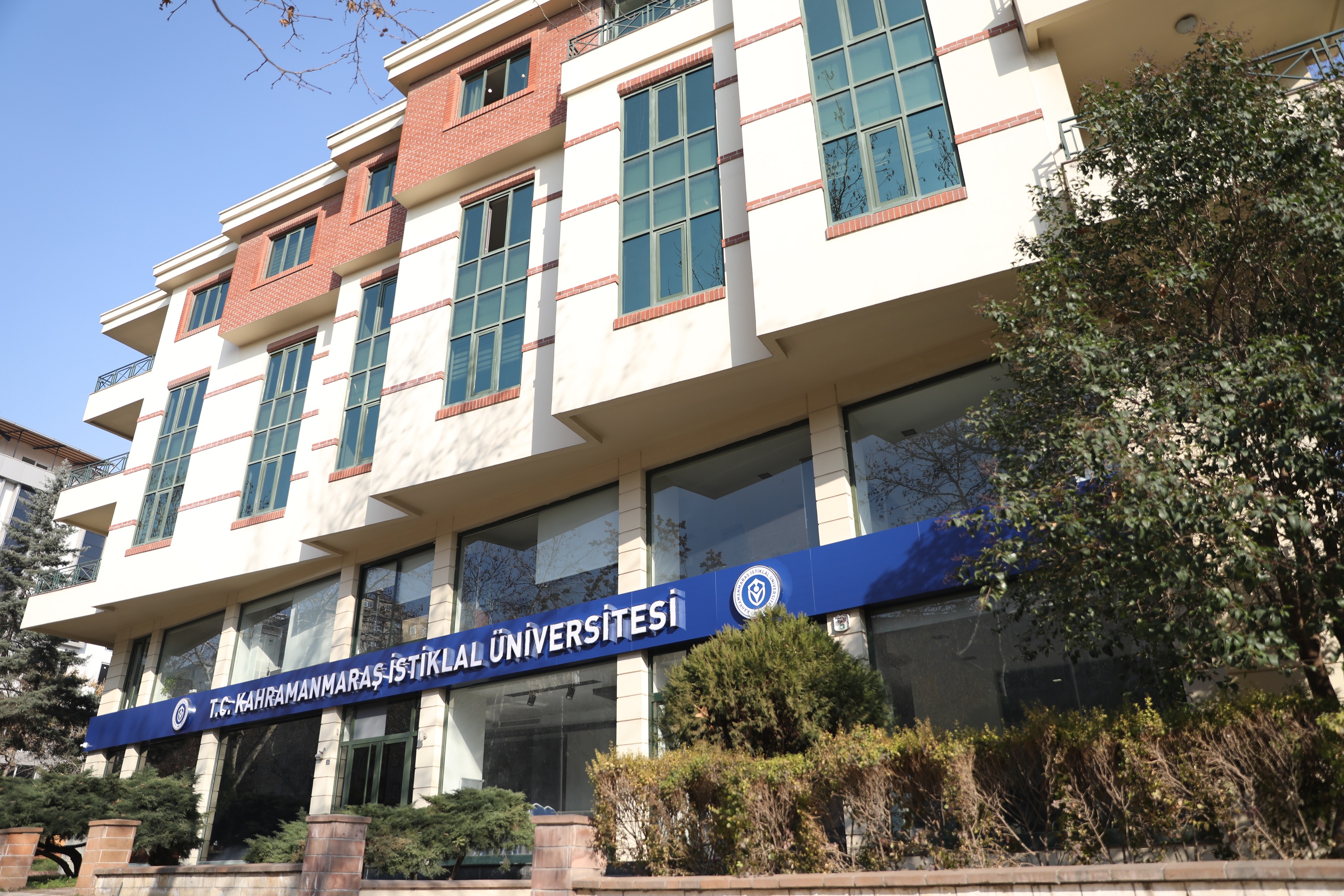 Kahramanmaraş İstiklal Üniversitesi sözleşmeli personel alacak