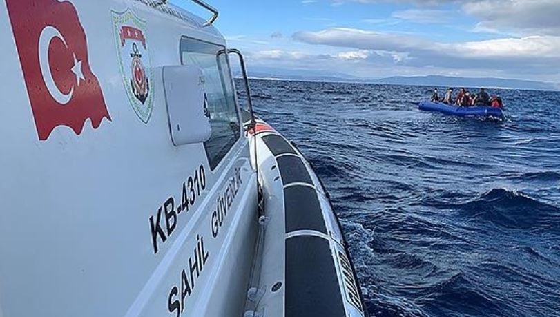 Ege Denizi'nde 5 ayda kurtarılan düzensiz göçmen sayısı belli oldu