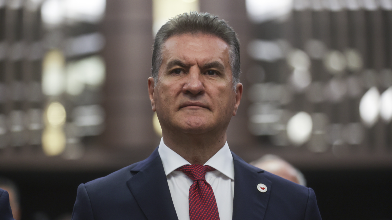 Sarıgül'ün kurduğu partiden flaş karar