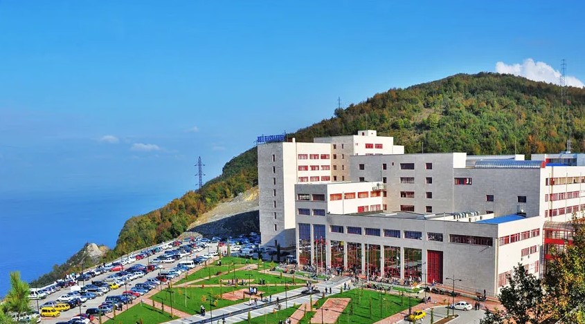Zonguldak Bülent Ecevit Üniversitesi 10 işçi alacağını duyurdu