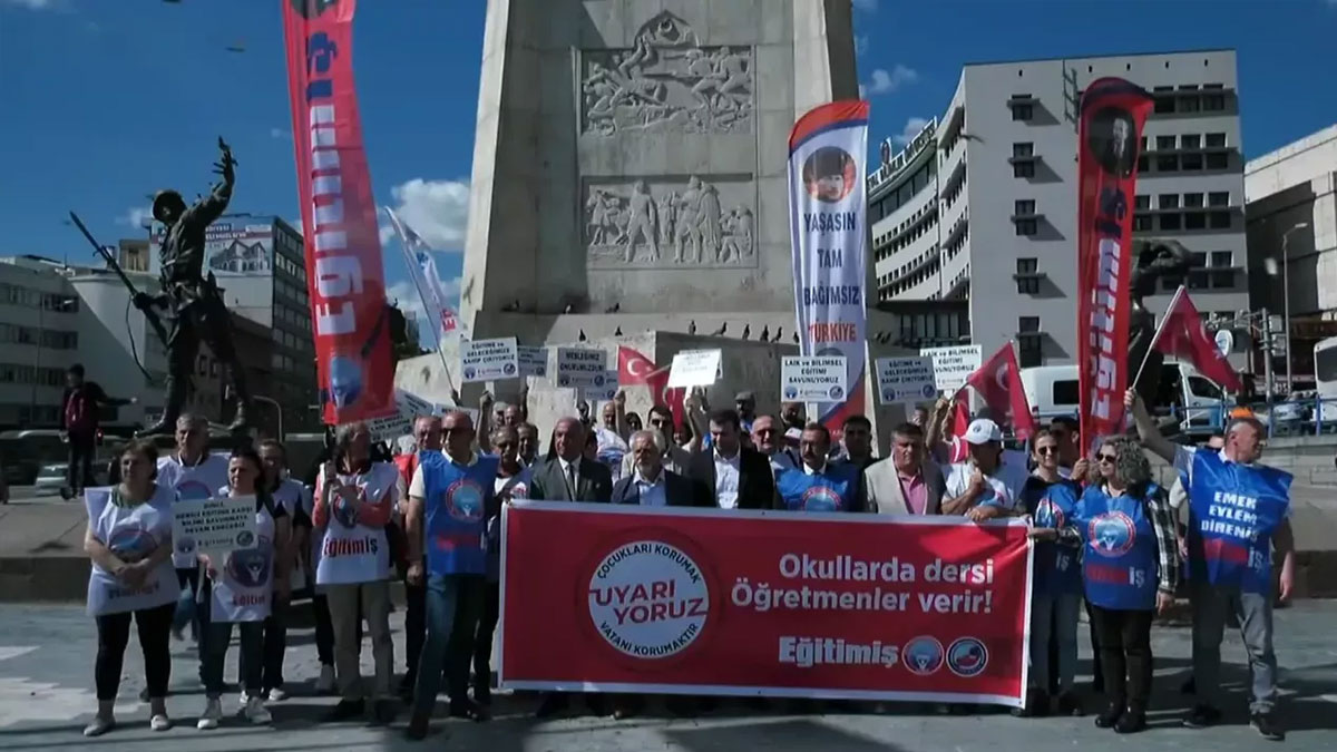 Eğitim-İş okullara imam atayan projeye karşı eylem gerçekleştirdi