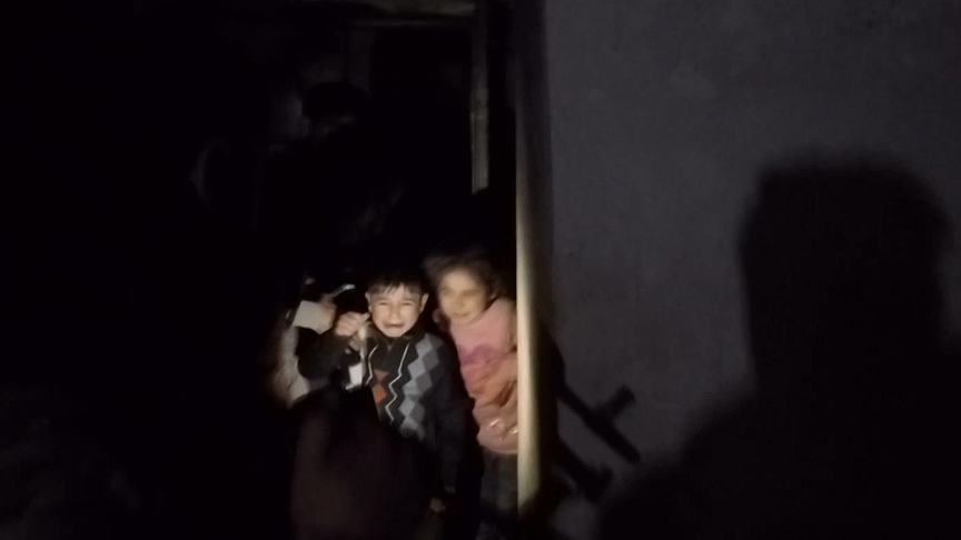 YPG/PKK sığınaktaki sivilleri vurdu