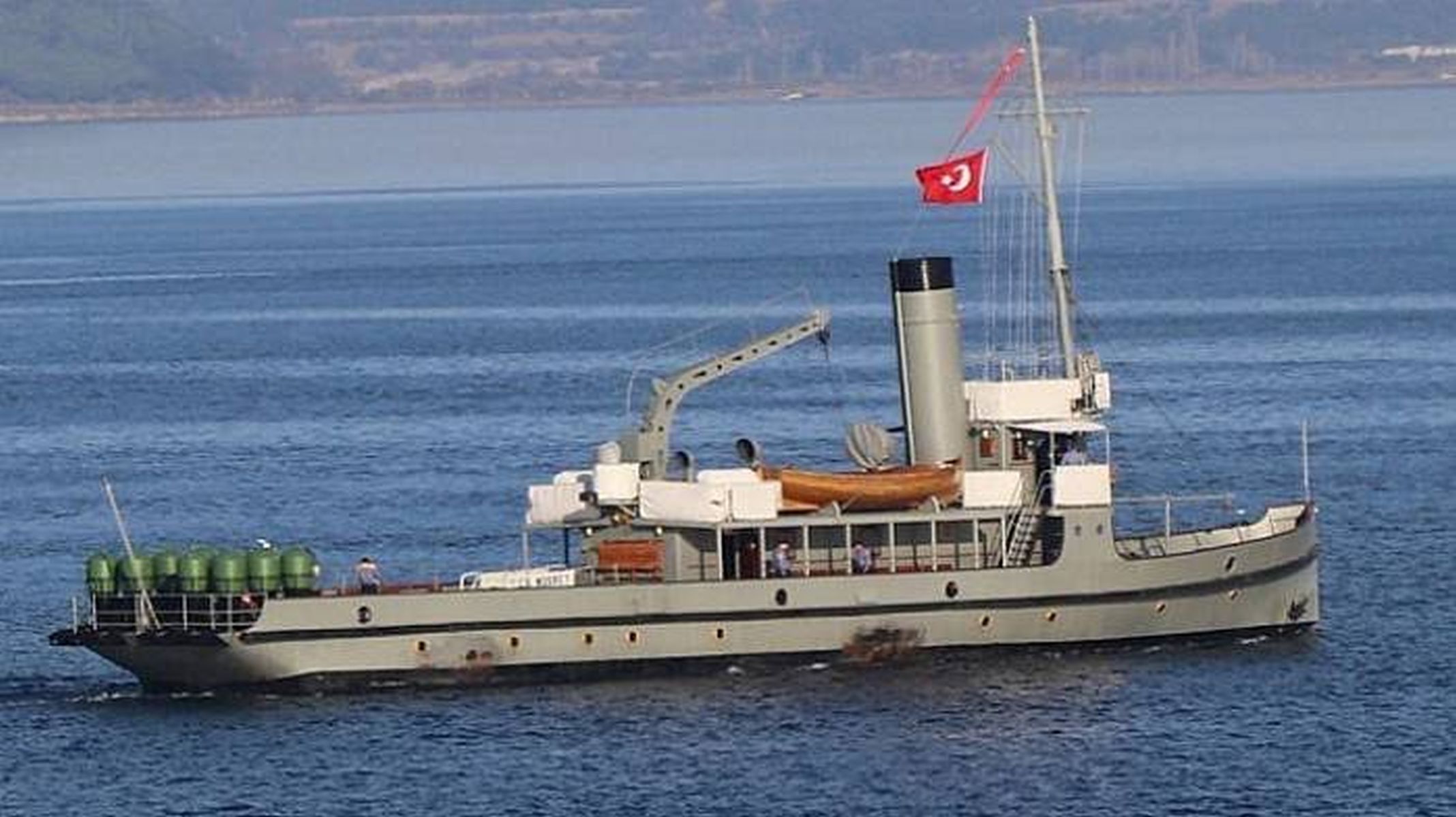 Çanakkale kahramanı TCG Nusret Gemisi Tekirdağ limanında