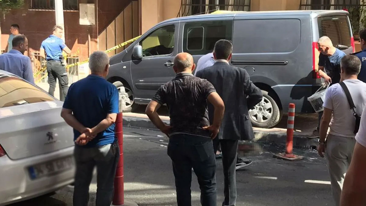 Bayrampaşa'da silahlı saldırı: 1 çocuk yaralandı