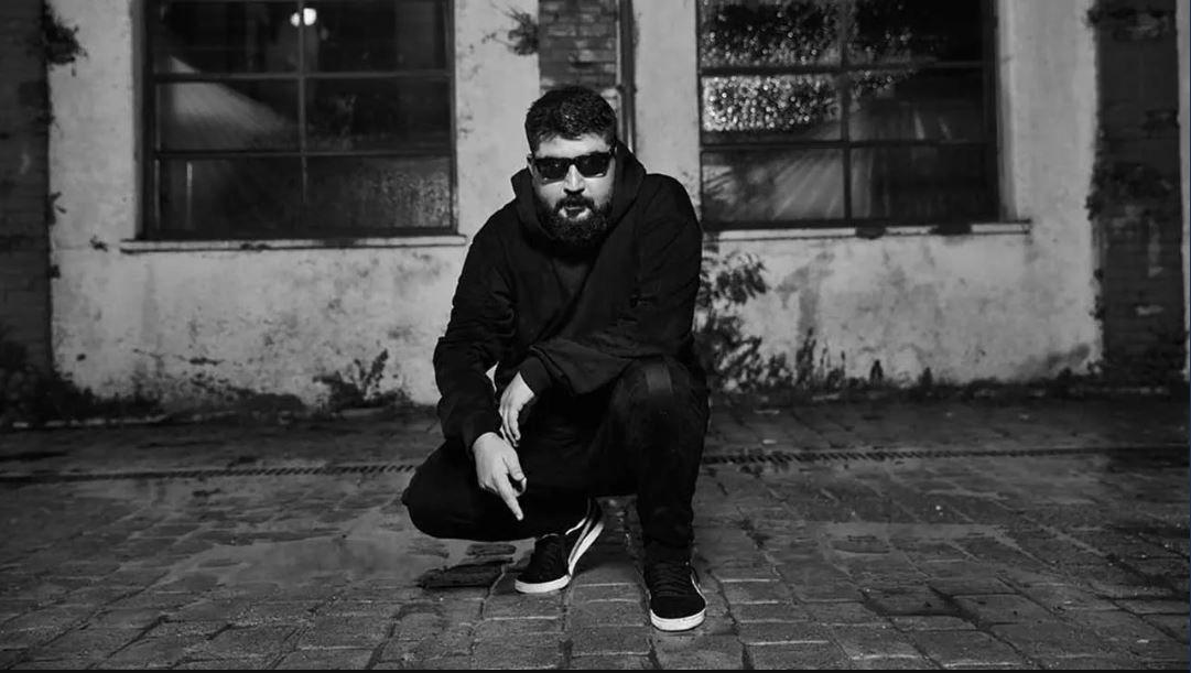 AKP'li Belediye Eypio'nun konserini iptal etti