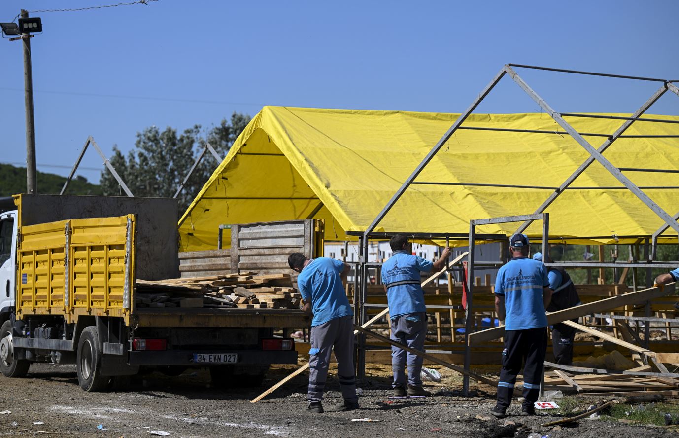 İstanbul'daki kurban pazarları toplanıyor
