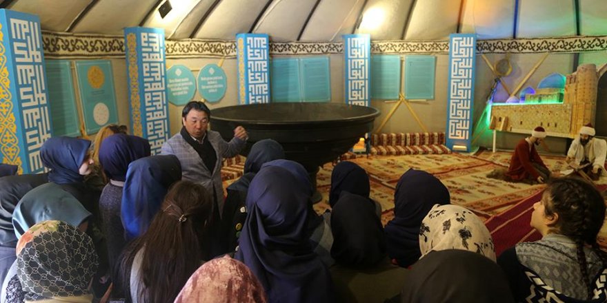 Öğrenciler Kazakistan’ı tanıdılar