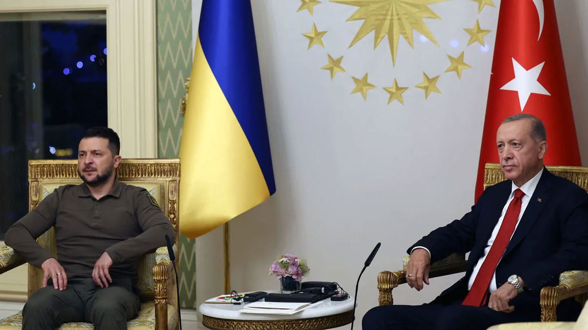 Erdoğan, Zelenskiy ile bir araya geldi