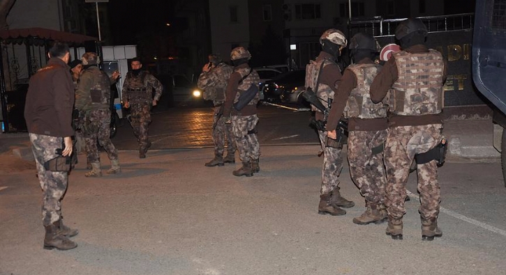 Yurt genelinde DEAŞ operasyonları: 448 gözaltı