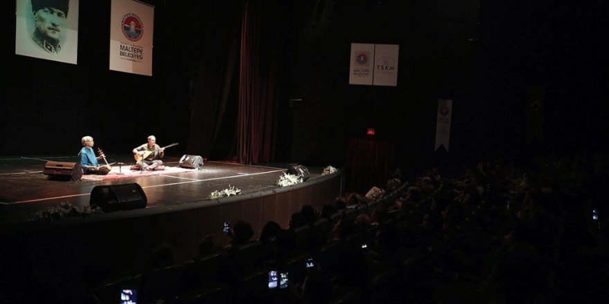 Bağlama ile Kemançanın buluşması büyüledi