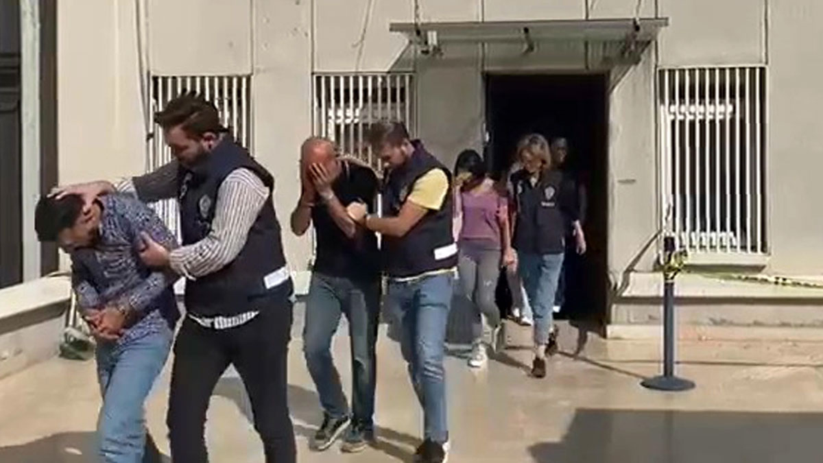 Ankara'da 'fuhuş' çetesine operasyon