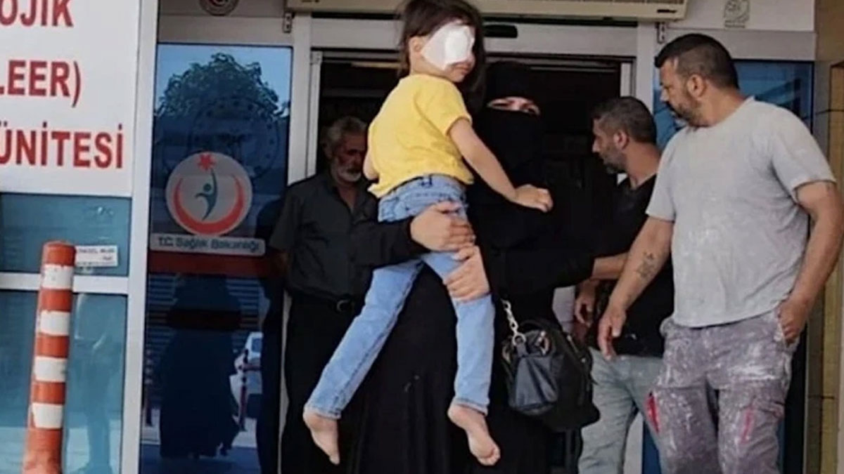 Yere düşerken gözüne bıçak batan çocuk görme yetisini kaybetti