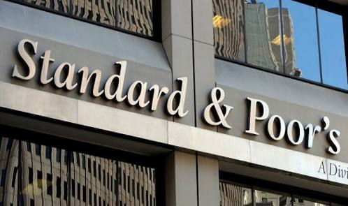 S&P Türkiye'nin kredi notunu düşürdü