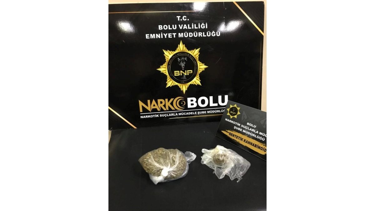 Otobüste 54,88 gram uyuşturucu ile yakalandı