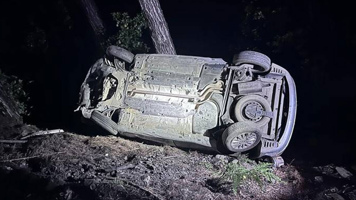 Antalya'da otomobil uçuruma yuvarlandı: 1 çocuk hayatını kaybetti