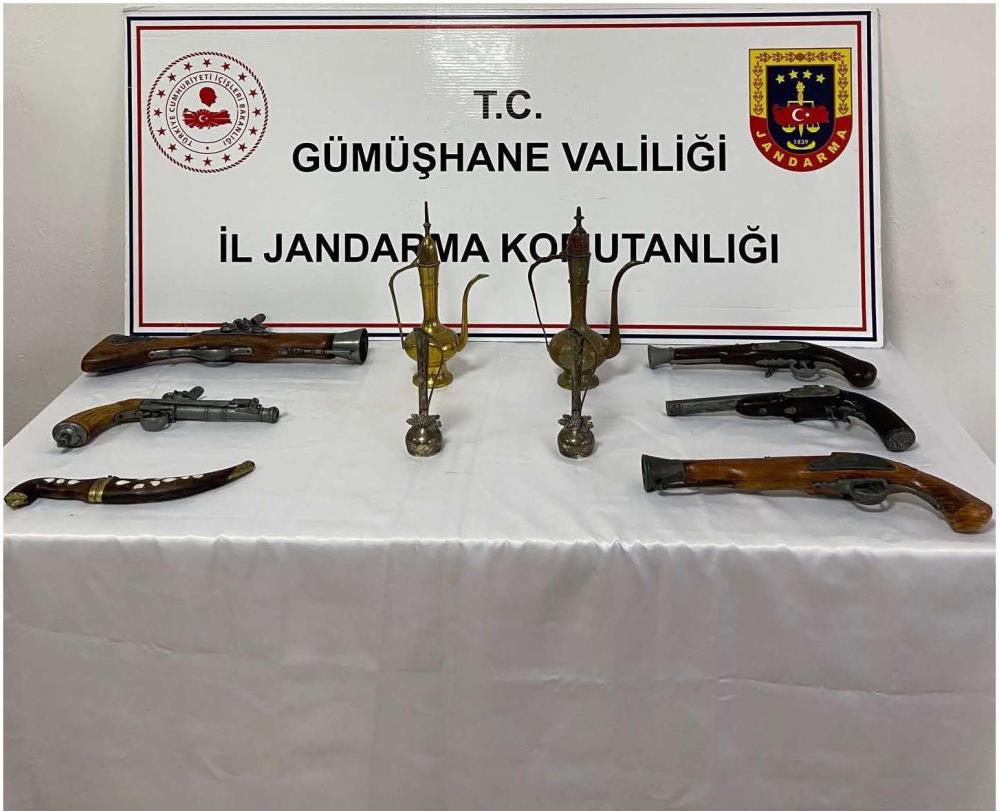 Gümüşhane'de antika ve tarihi eserler ele geçirildi