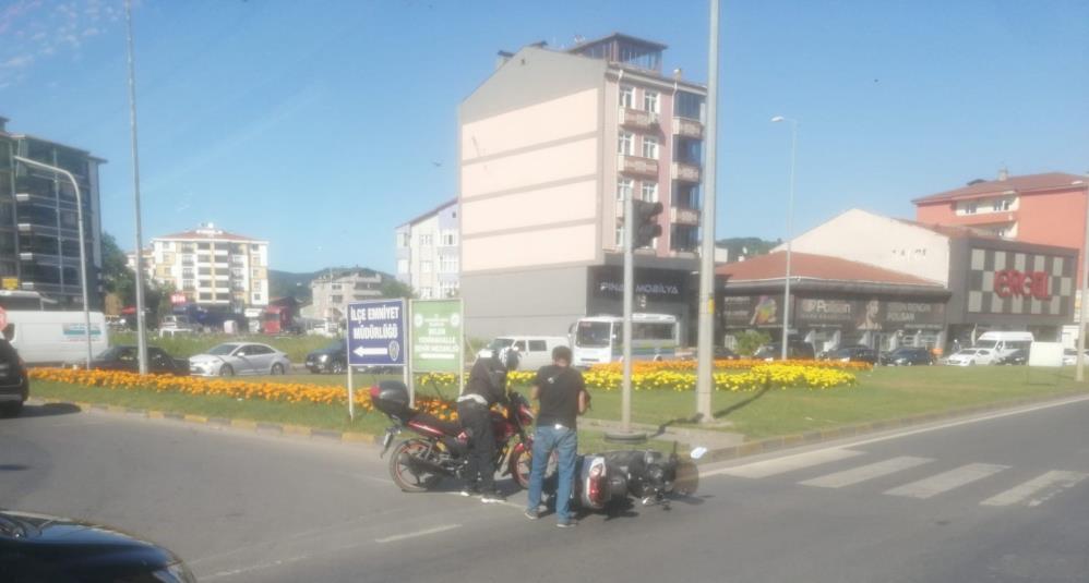 Zonguldak'ta motosiklet kazası: 2 yaralı
