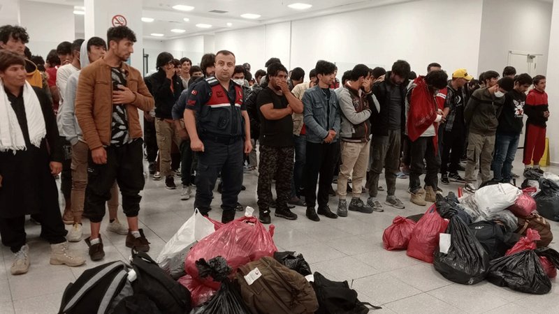 Kocaeli'de bin 419 mülteci sınır dışı edildi