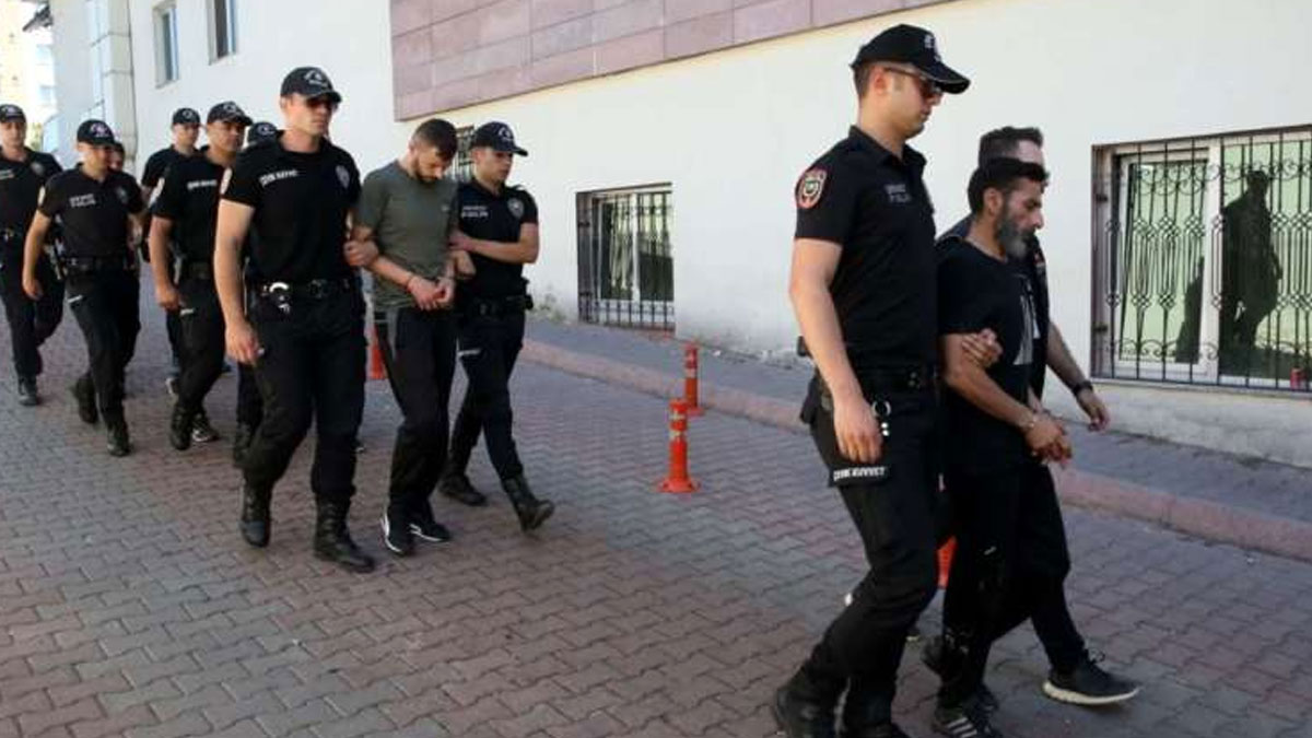 Kayseri'de uyuşturucu operasyonu: 17 zanlı yakalandı