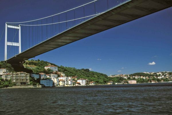 Köprülere bakım ve onarım yapıldı