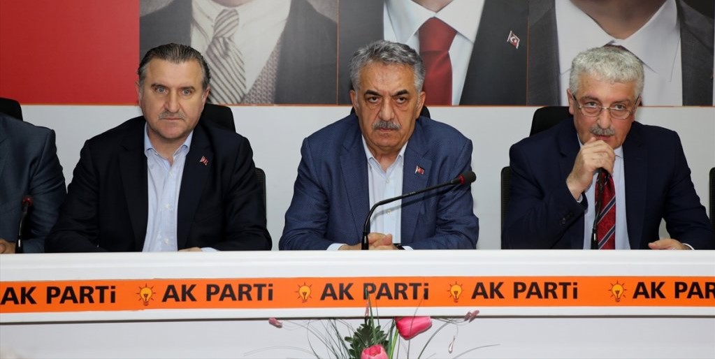 "Biz sadece millete güveniyoruz"