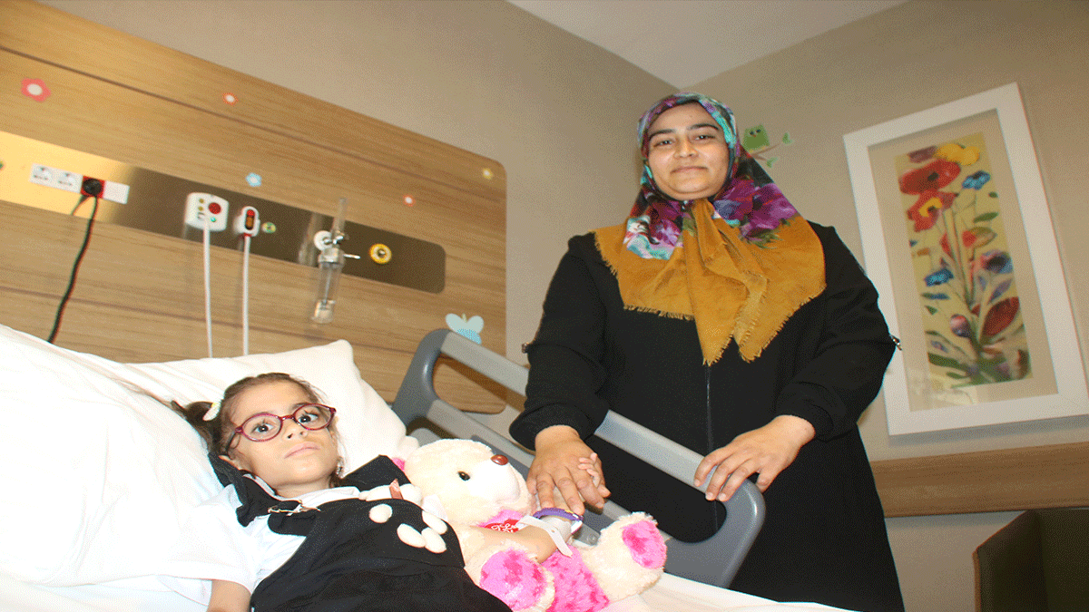 Minik Hilal, milyonda bir görülen hastalığı yendi