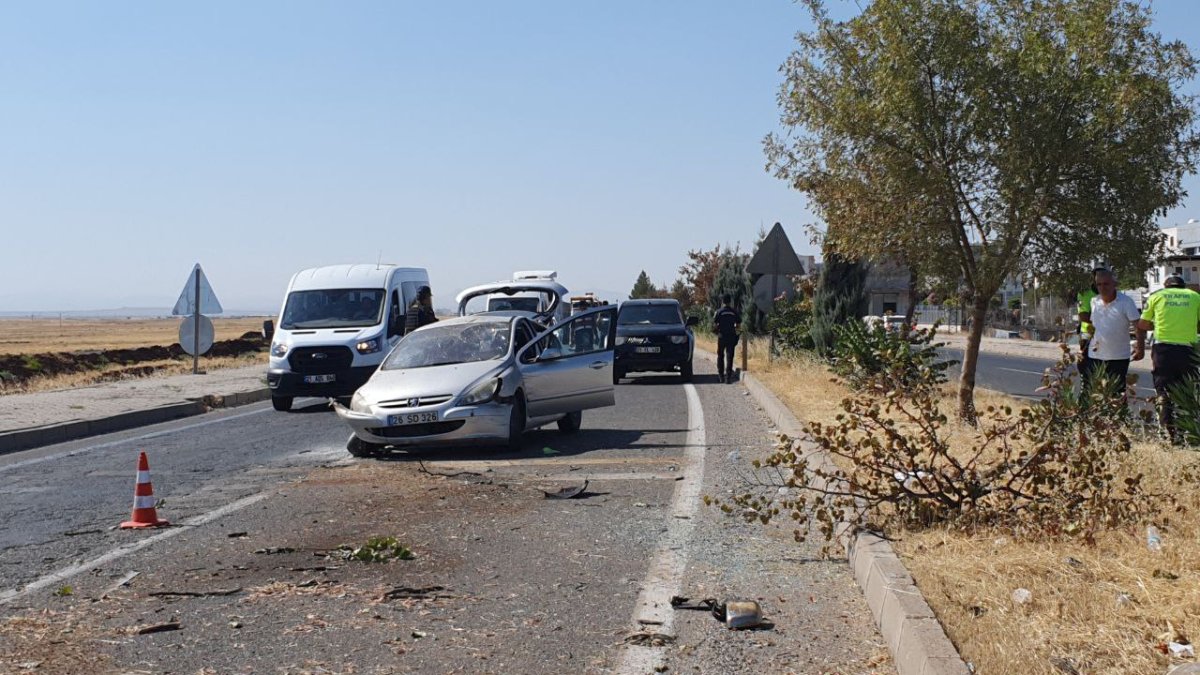 Diyarbakır'da kaza: 2'si ağır 7 yaralı