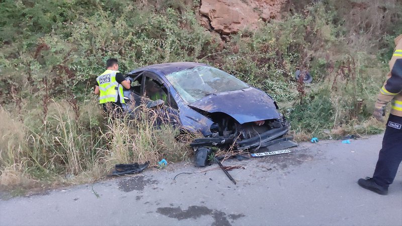 Bursa'da otomobil takla attı: 2 ölü, 2 ağır yaralı