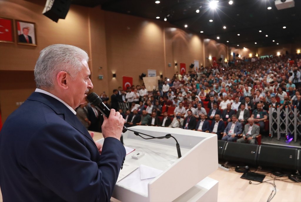 Yıldırım: "Kiliselerden medet umuyorlar"