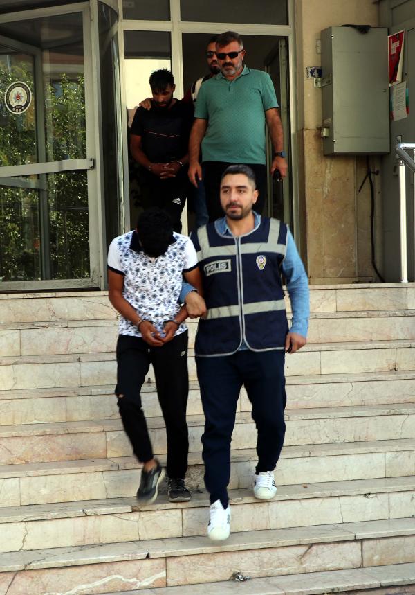 Kayseri'de aranan 2 hükümlü yakalandı