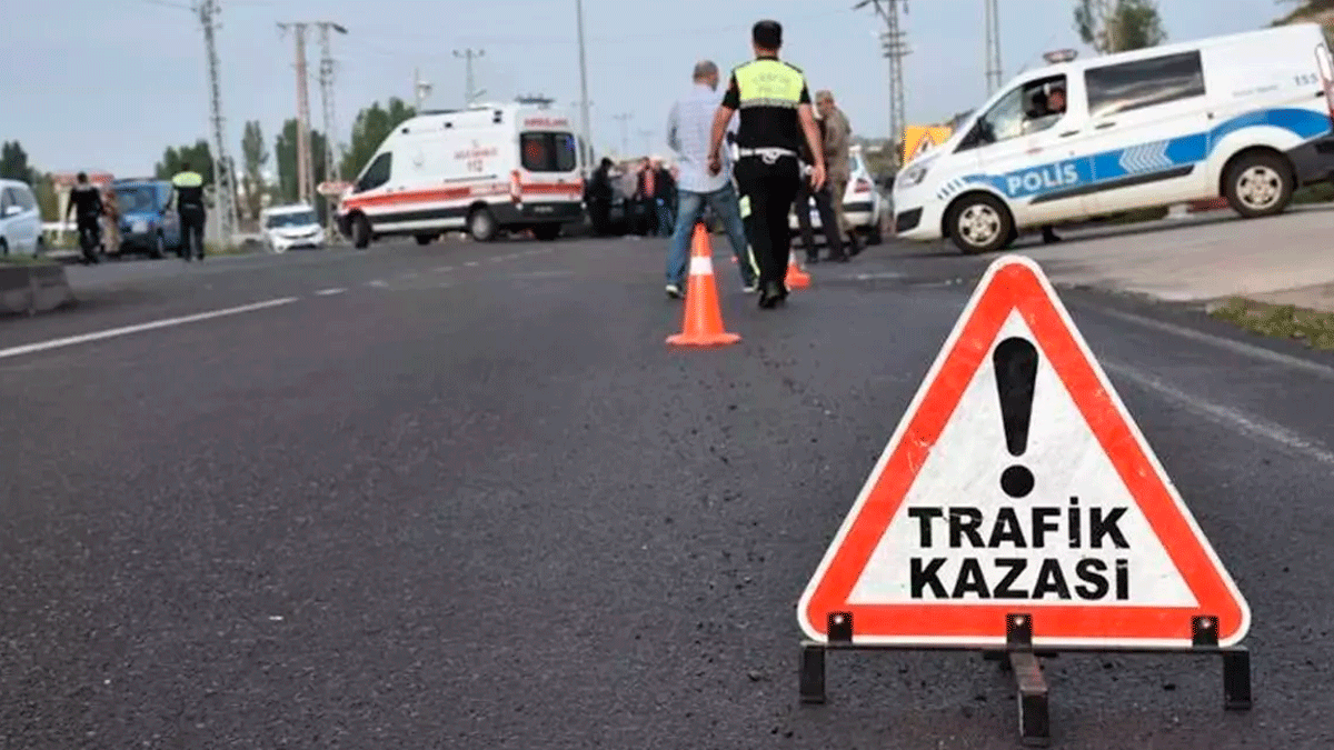 Ardahan'da feci kaza: 1 ölü 1 yaralı