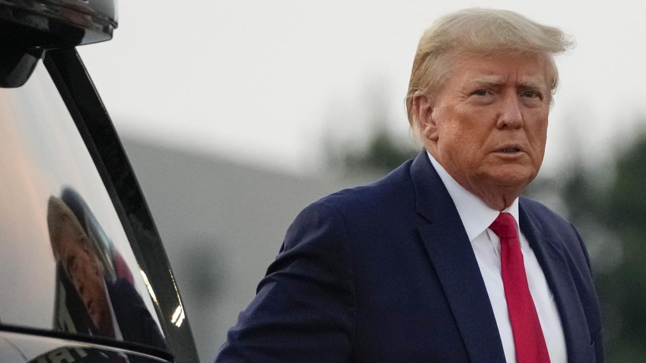 Trump'tan yeni hamle! 240 bin Ukraynalının yasal statüsü iptal edilebilir