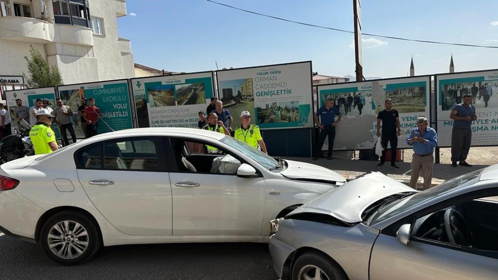 Şırnak'ta trafik kazası: 3 yaralı
