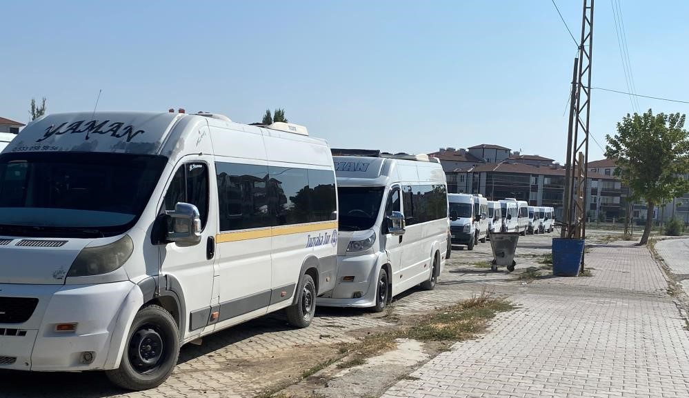 Düzce'de öğrenci servisi fiyatları belli oldu