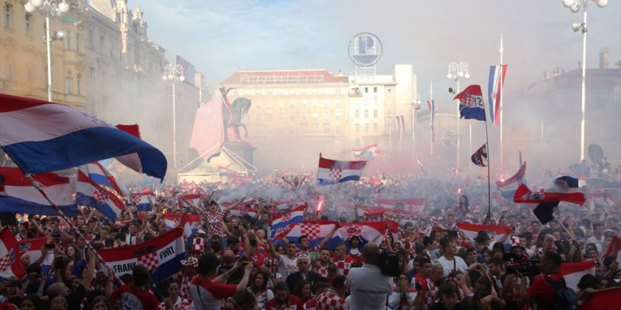 Hırvatistan'da buruk kutlama