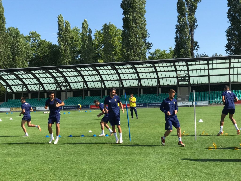 Fenerbahçe'de yeni sezon hazırlıkları