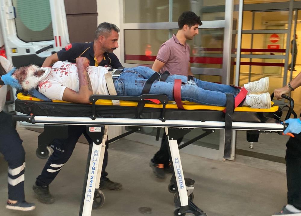 Adıyaman'da motosiklet devrildi: 2 yaralı
