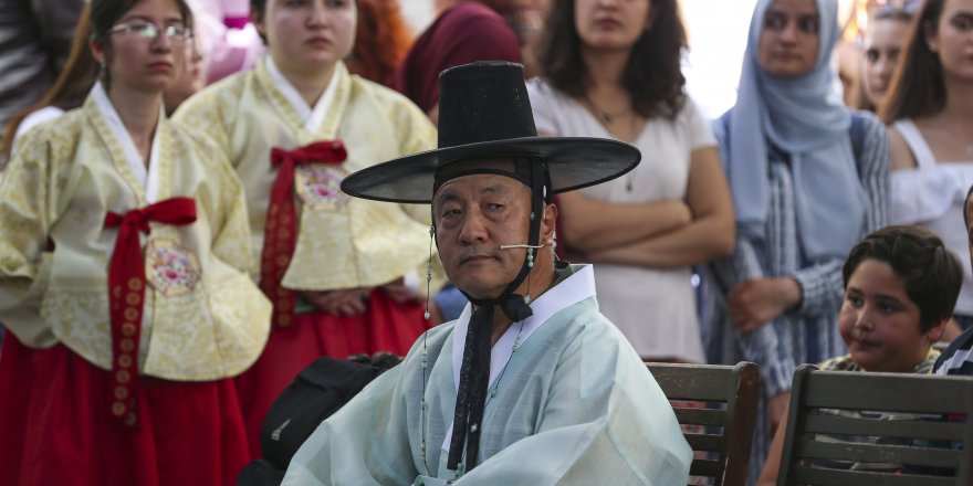 Güney Kore’nin düğün geleneğini Ankara’ya taşıdılar