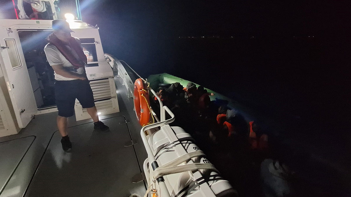 Aydın’da 44 kaçak göçmen kurtarıldı